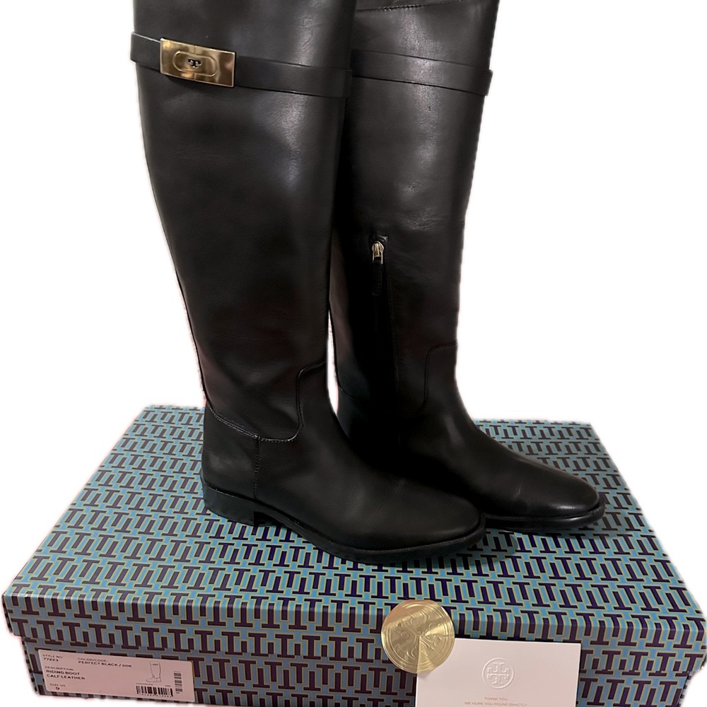 Tory Burch Riding Boot Calf
Leather, Perfect Black, US size 9